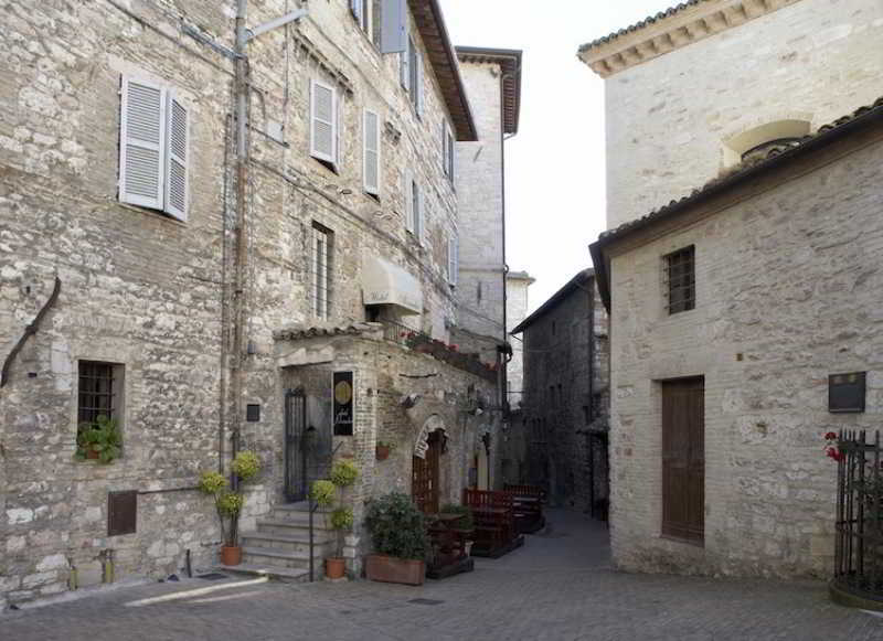 Hotel Alexander Assisi Exterior photo